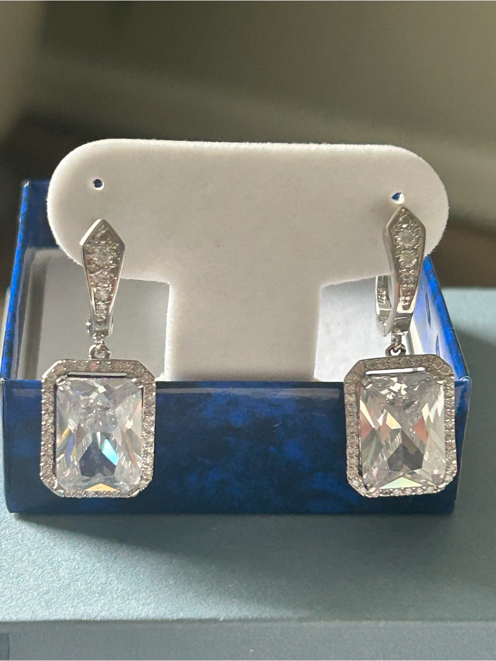Sterling Silver925 White Crystal Lever Back Drop Earrings